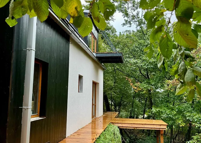 Meziles Holiday home *
